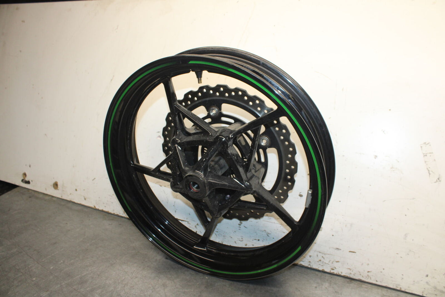 18-23 KAWASAKI NINJA 400 EX400 ABS FRONT WHEEL FRONT RIM BB747