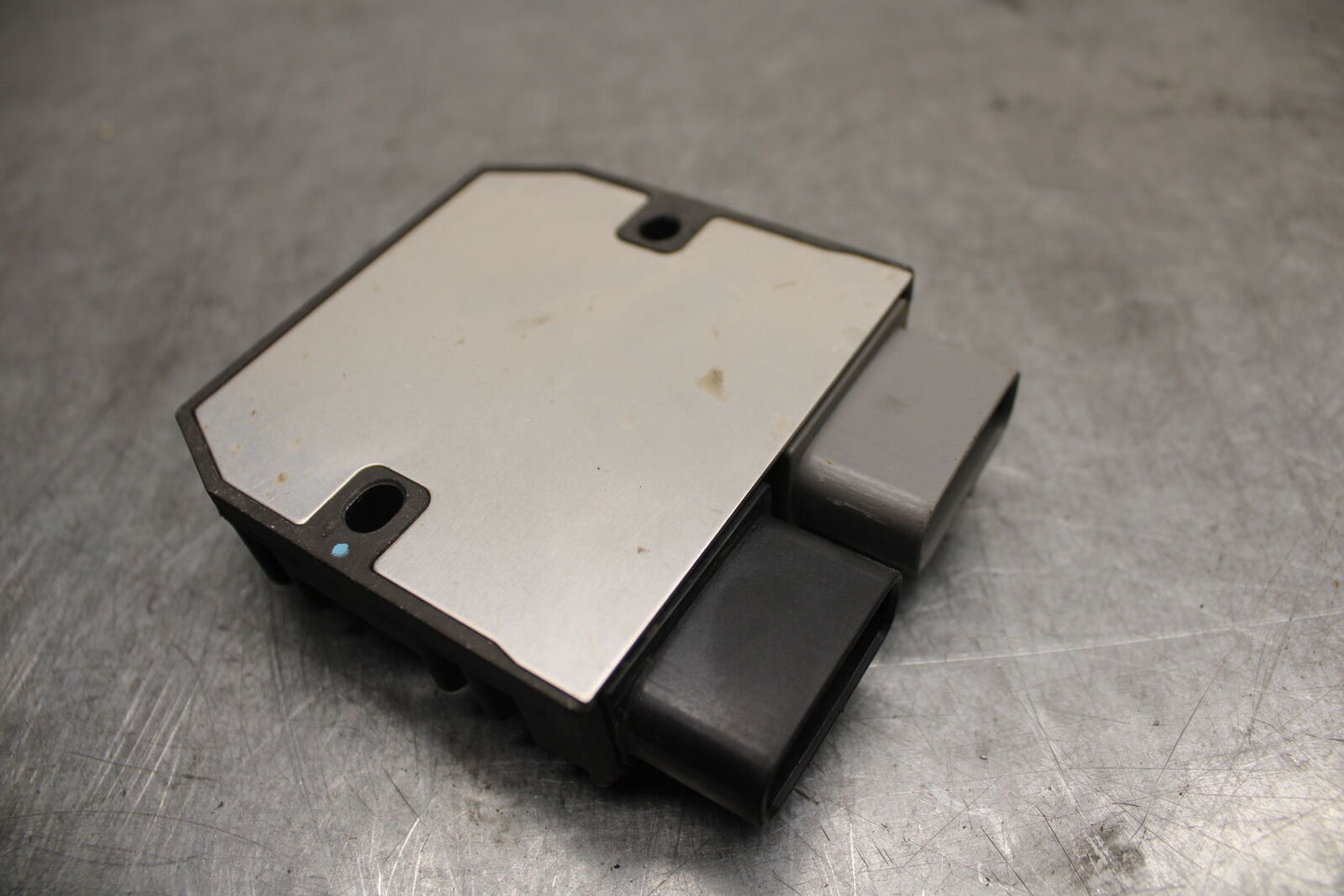 07-08 YAMAHA YZF R1 RECTIFIER VOLTAGE REGULATOR  BB675