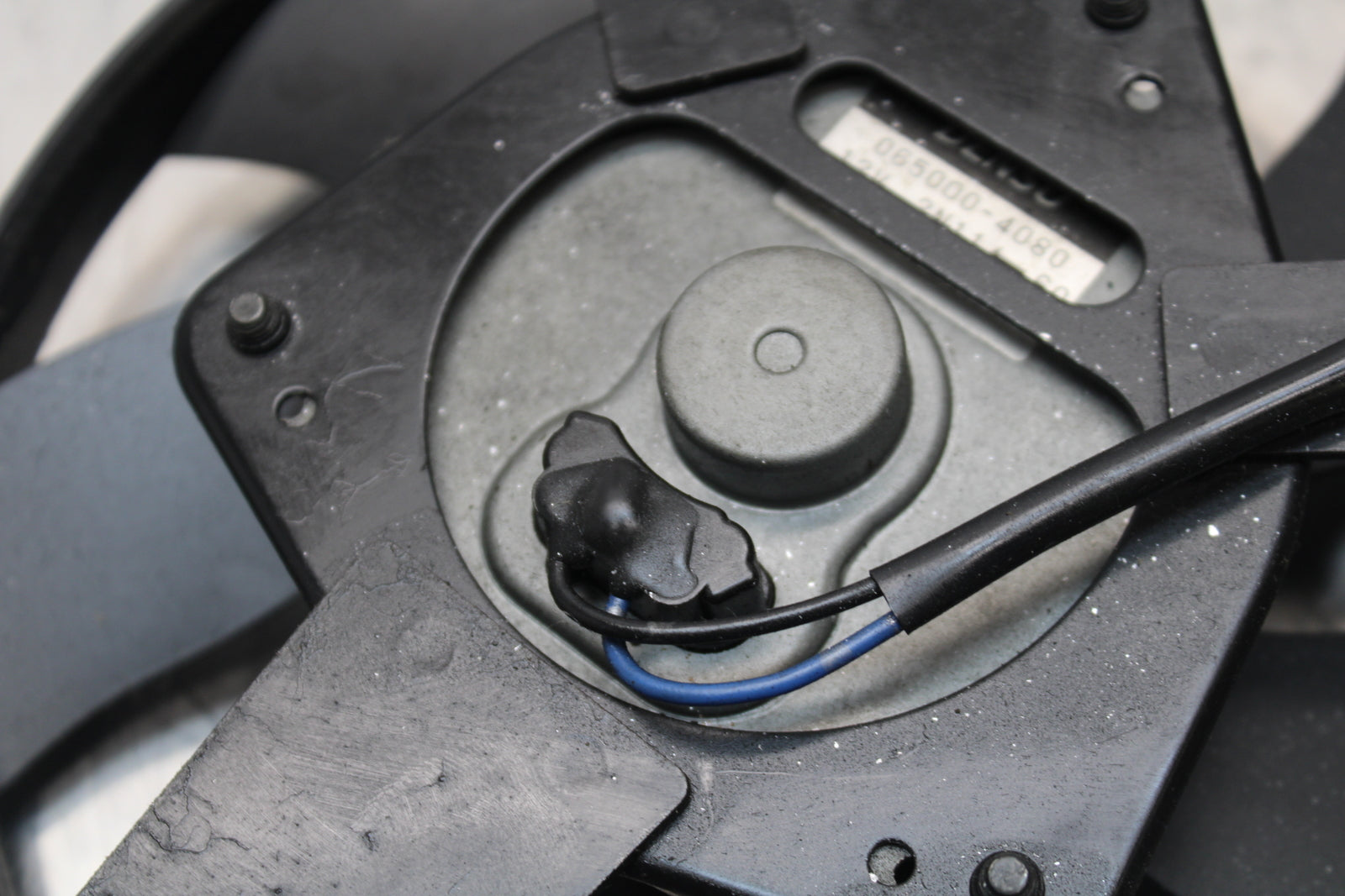 13-17 KAWASAKI NINJA ZX6R ZX636 ABS ENGINE RADIATOR COOLING FAN BB143