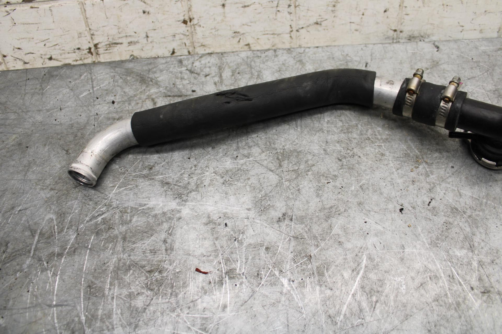 2002 Yamaha YZF R6 RADIATOR CAP HOSE PIPE 5SL-12462-00-00 BB545