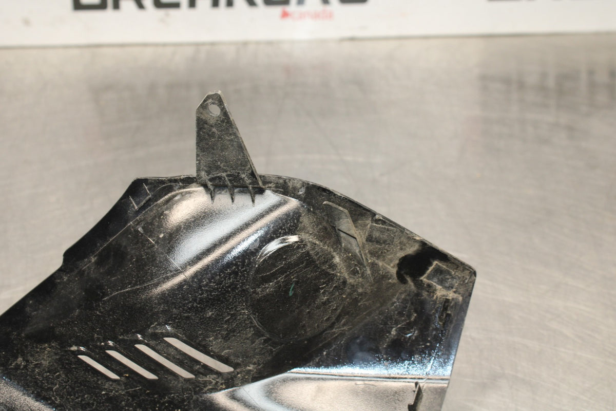 23 YAMAHA YZF R3 FRONT GAS TANK FUEL CELL FAIRING COWL COVER TRIM BB806