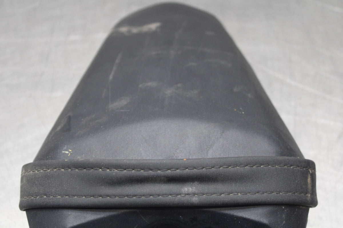22-25 YAMAHA YZF R7 REAR BACK PASSENGER TANDEM SEAT PAD SADDLE PILLION BB850