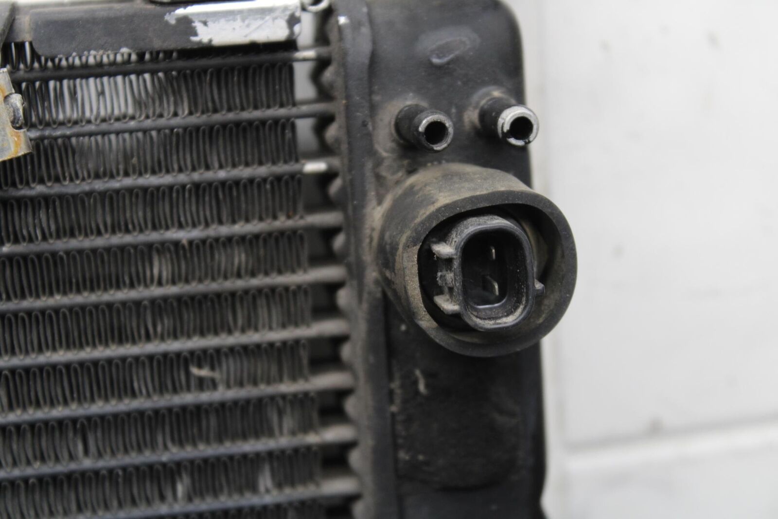 2000 Yamaha YZF R6 ENGINE RADIATOR MOTOR COOLER COOLING RADIATER BB558