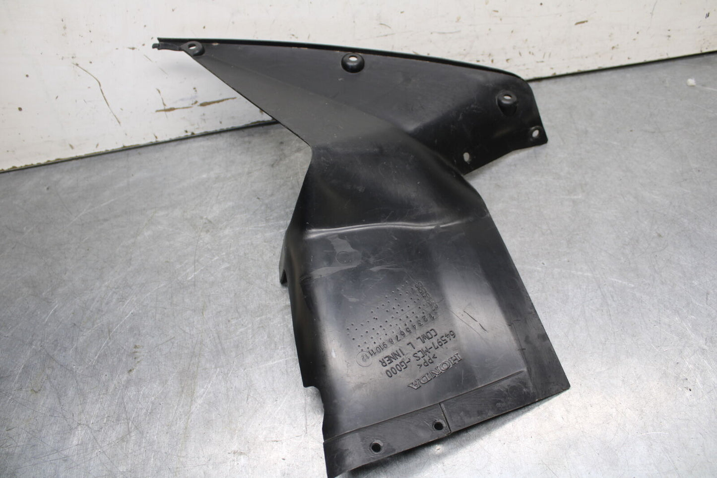 04-12 HONDA ST1300A FRONT INNER FAIRING PANEL BB669