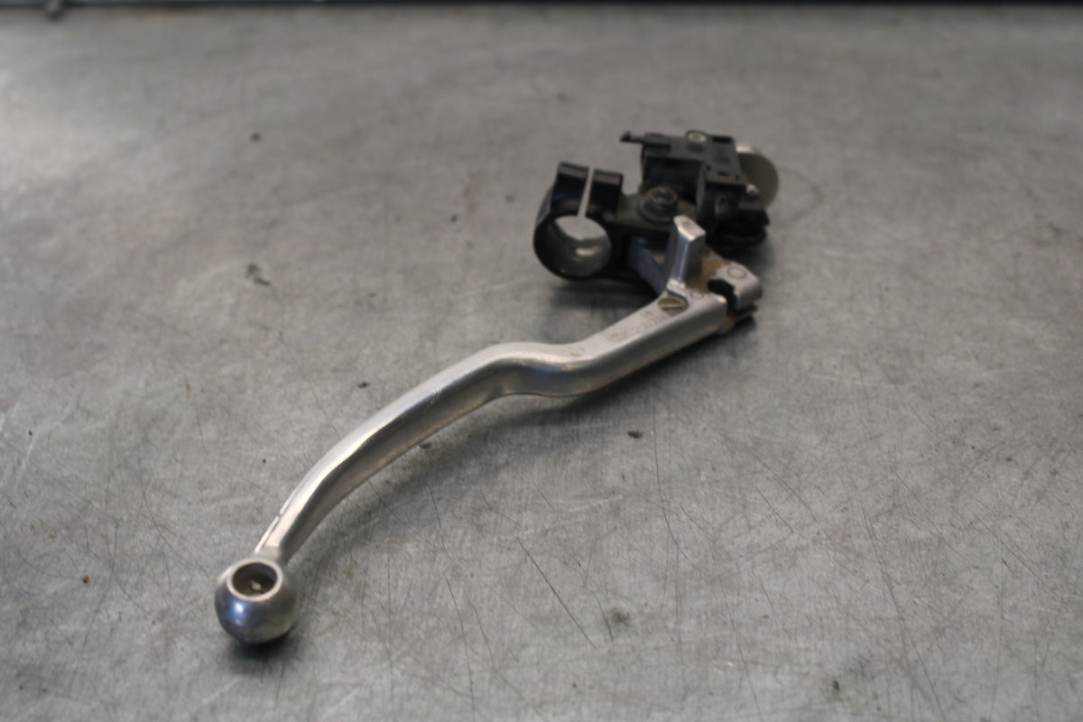 09-15 YAMAHA FZ6R CLUTCH PERCH MOUNT WITH LEVER BB686