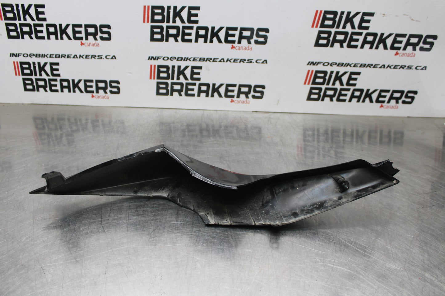 08 KAWASAKI NINJA ZX10R LEFT REAR BACK TAIL FAIRING COWL SHROUD BB201
