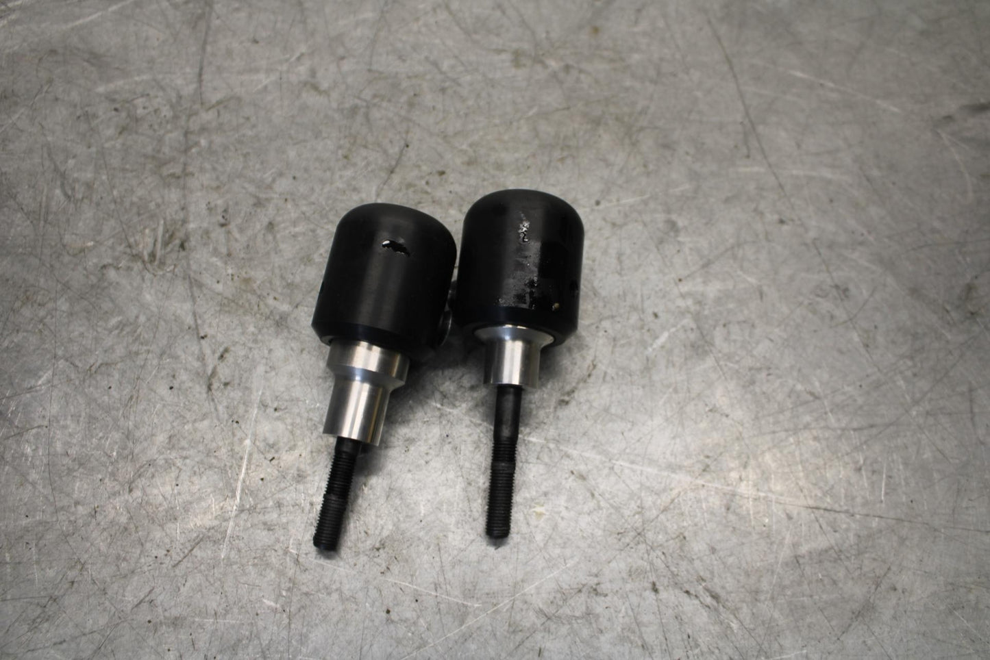 1997 Suzuki GSXR750 WOODCRAFT FRAME SLIDERS SET BB527