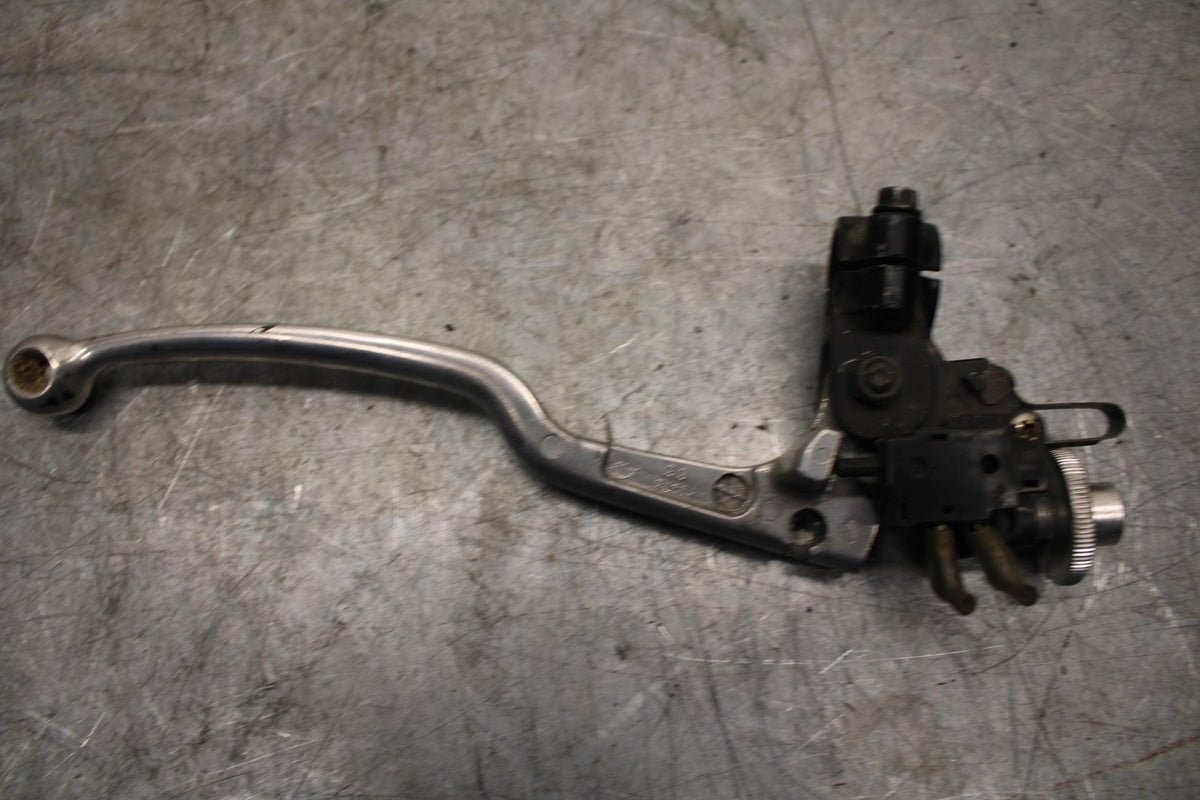 2003 Yamaha YZF R6 CLUTCH PERCH MOUNT WITH LEVER  BB539