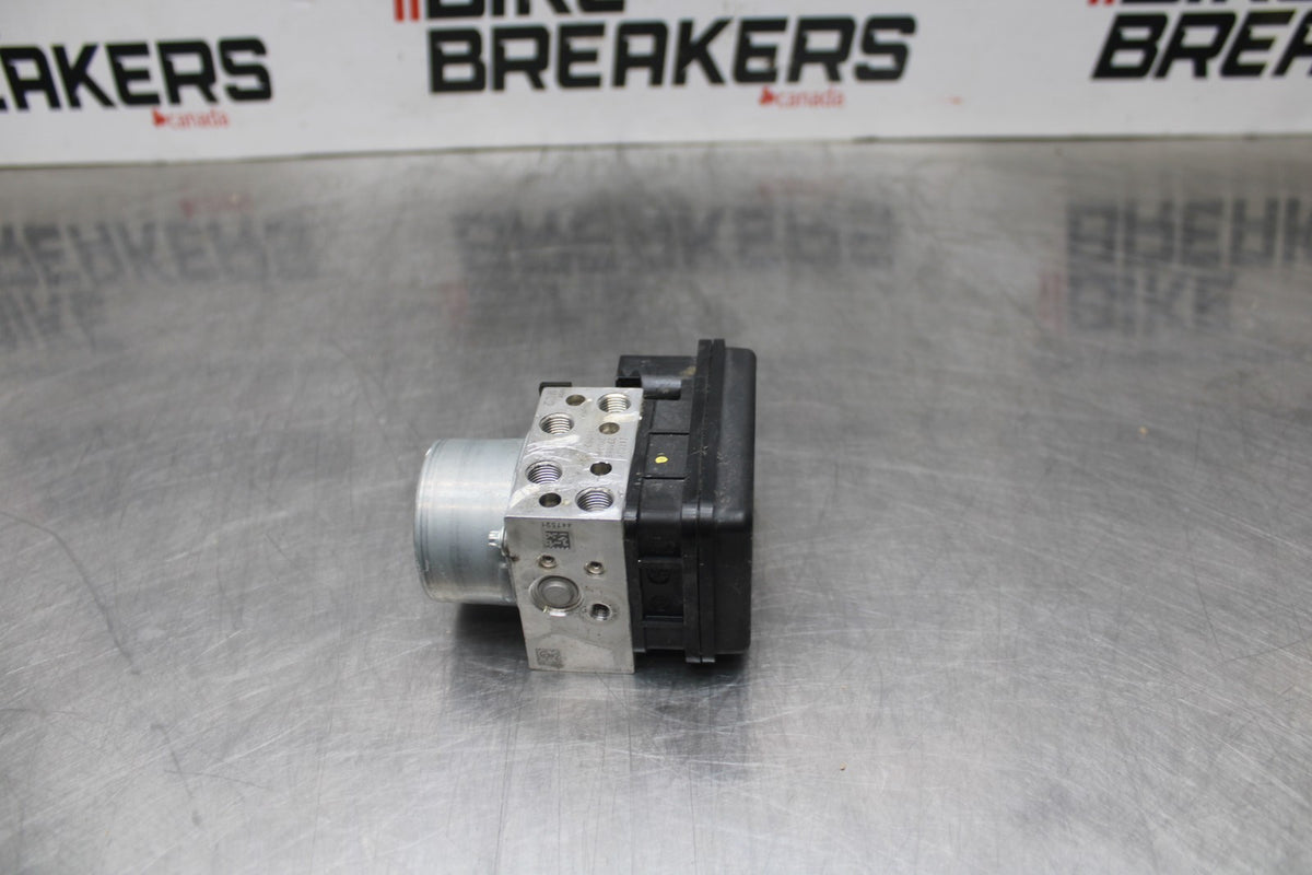 22 KAWASAKI NINJA 1000SX ABS PUMP UNIT MODULE BB780