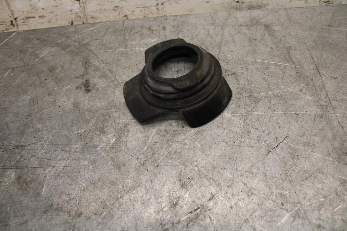 2004 Honda ST1300 ENGINE MOTOR  SHAFT CRANKSHAFT COVER SEAL BB49