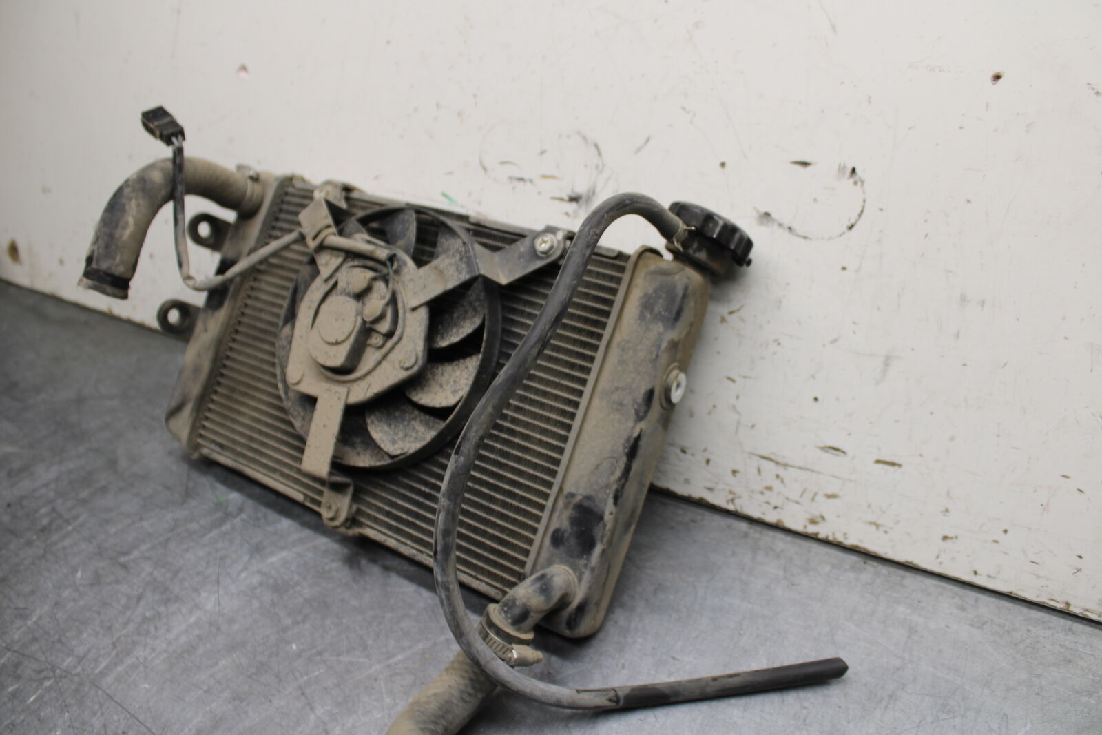 16-17 KAWASAKI VULCAN S 650 EN650 ABS ENGINE COOLER COOLING RADIATOR BB731