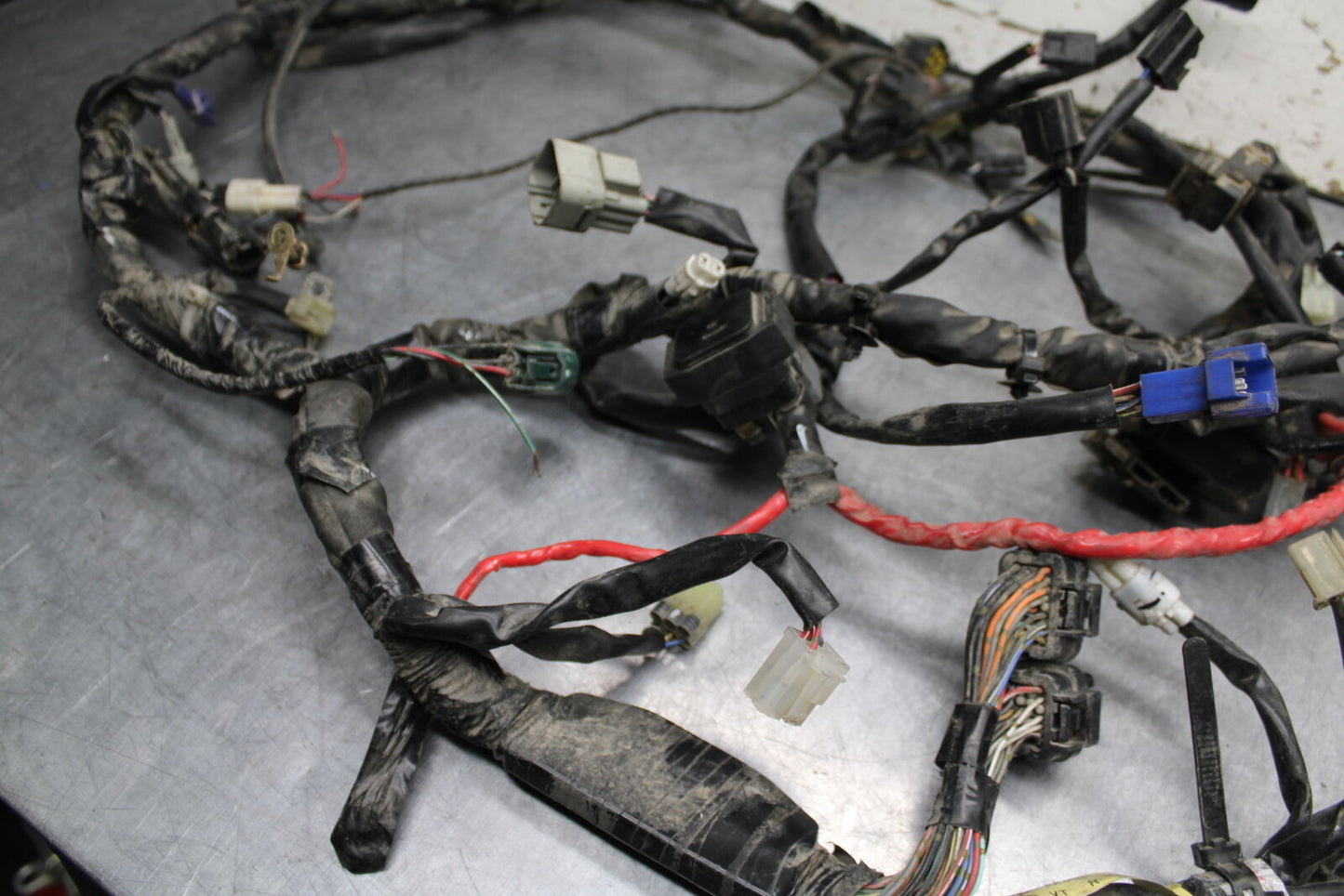 07-08 YAMAHA YZF R1 MAIN ENGINE WIRING HARNESS MOTOR WIRE LOOM BB724