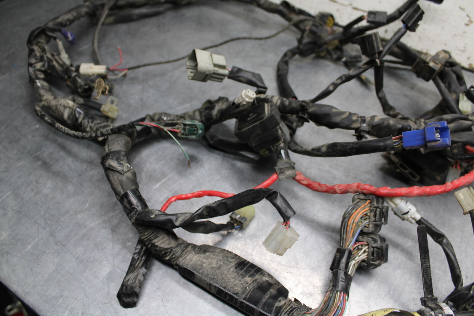 07-08 YAMAHA YZF R1 MAIN ENGINE WIRING HARNESS MOTOR WIRE LOOM BB724