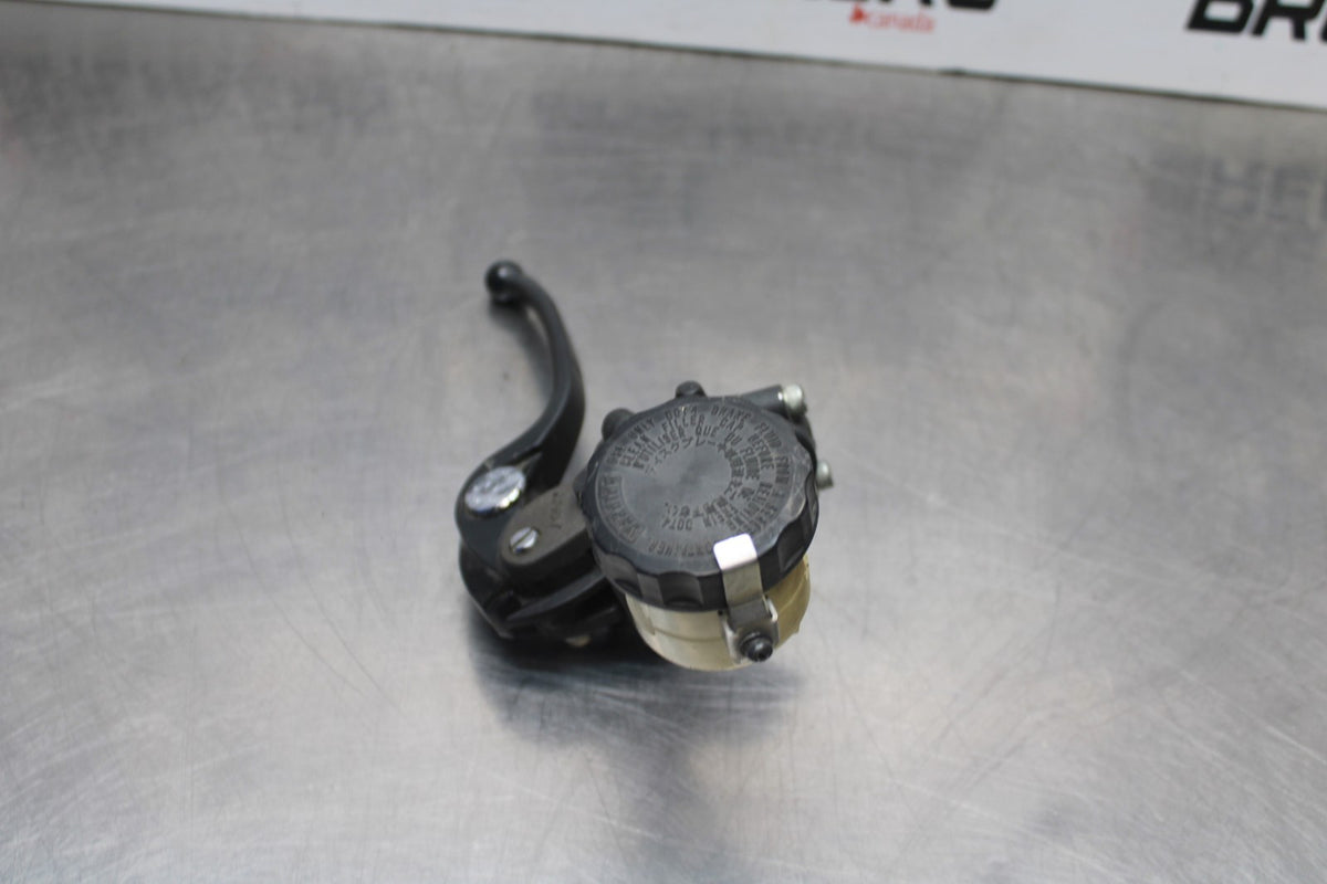 13-18 KAWASAKI NINJA ZX6R FRONT BRAKE MASTER CYLINDER w/ LEVER BB735