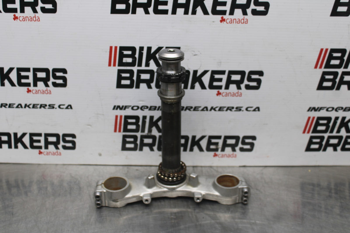 08 KAWASAKI NINJA 650 EX650 FRONT FORKS CLAMP LOWER TRIPLE TREE STEM BB797