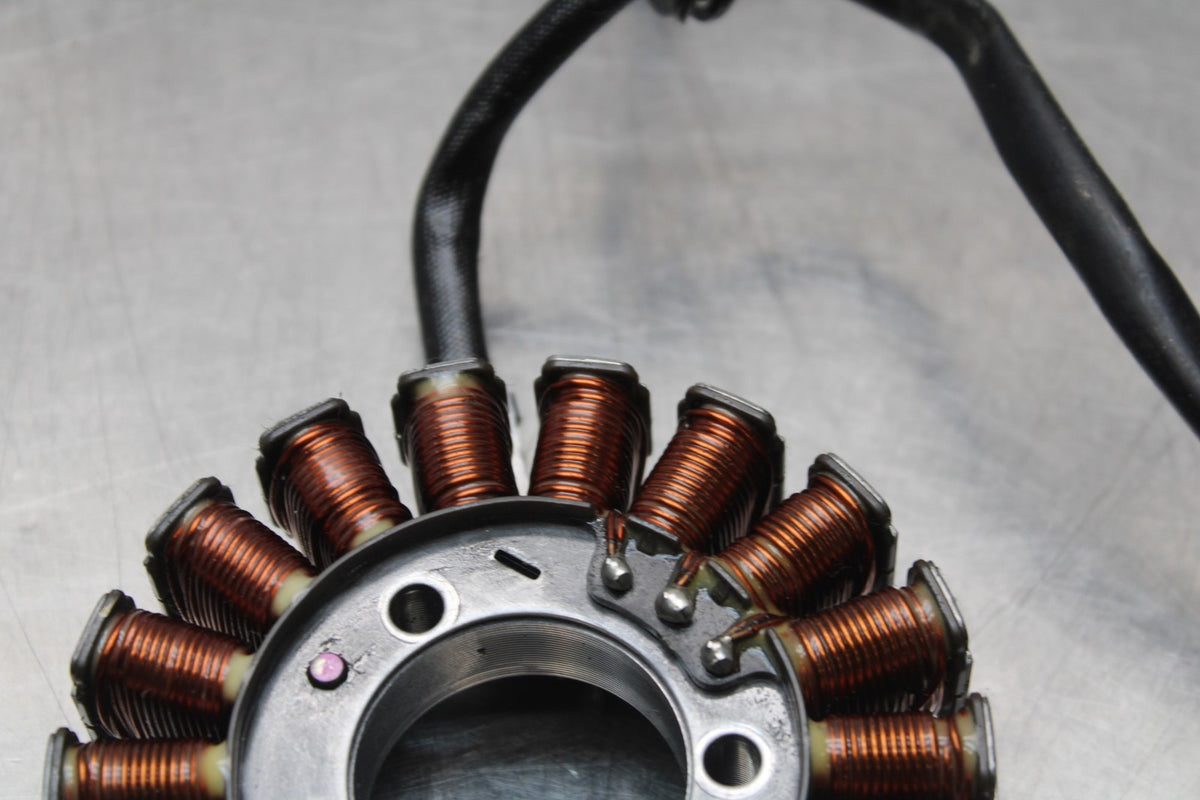 24 KAWASAKI NINJA 500 ABS STATOR GENERATOR ALTERNATOR MAGNETO BB818