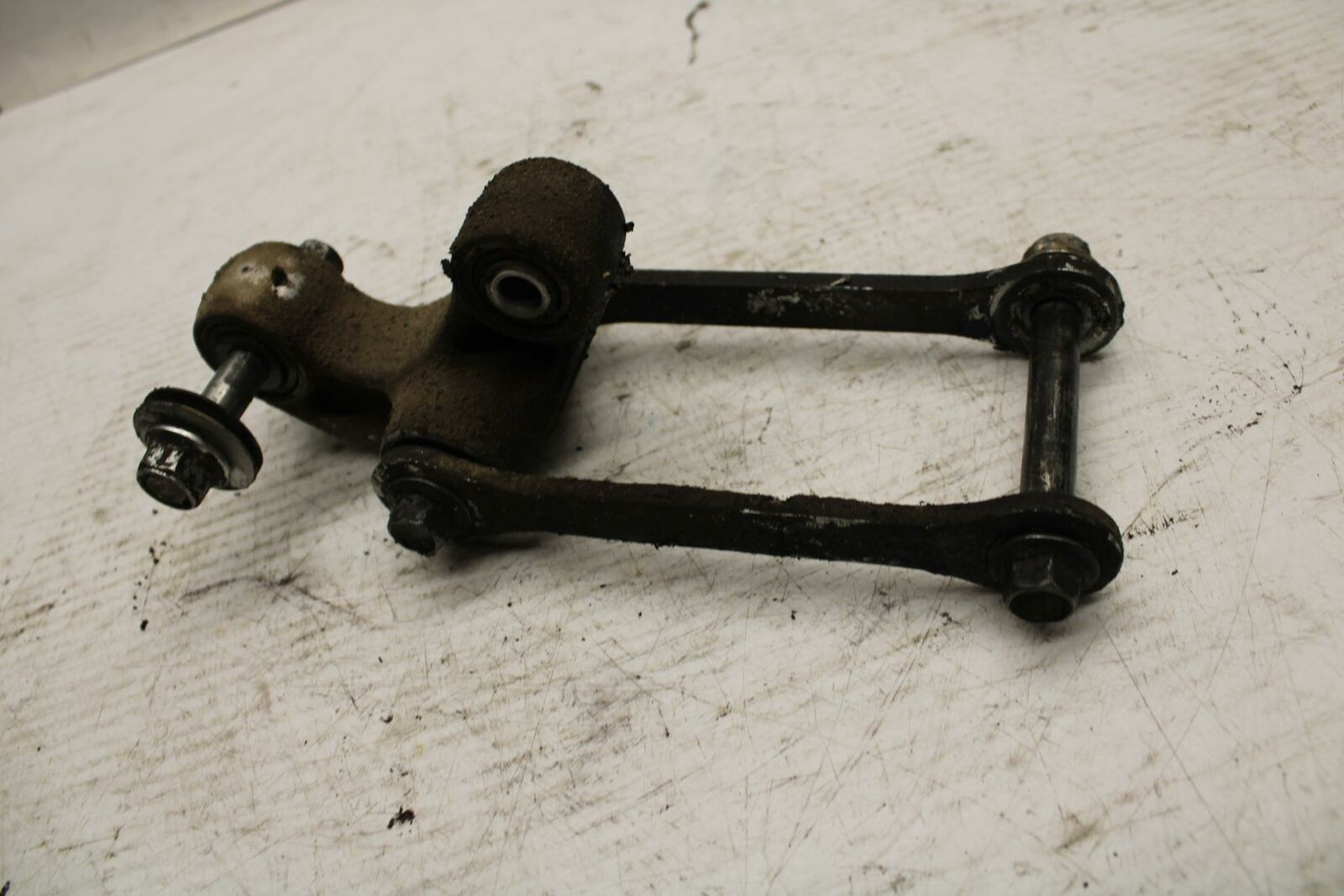 03-11 SUZUKI SV650A REAR DOGBONE SHOCK LINKAGE LINK BB290