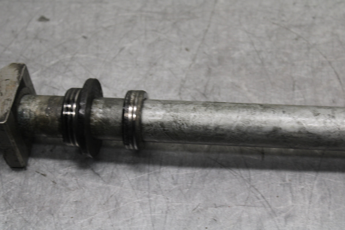12-16 HONDA CBR1000RR REAR AXLE BACK WHEEL RIM PIVOT BOLT AXEL BB114