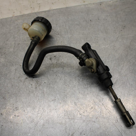 89-90 YAMAHA FZR600 REAR  BRAKE MASTER CYLINDER W RESERVOIR 1WG-25850-50-00 BB76