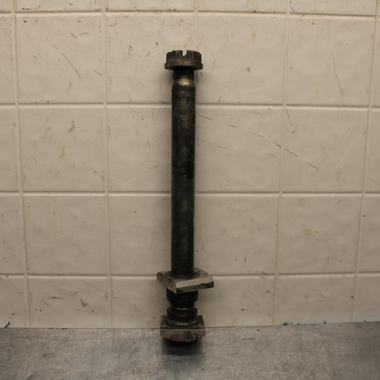 1999 Suzuki GSXR600 REAR AXLE BACK WHEEL RIM PIVOT BOLT AXEL BB580