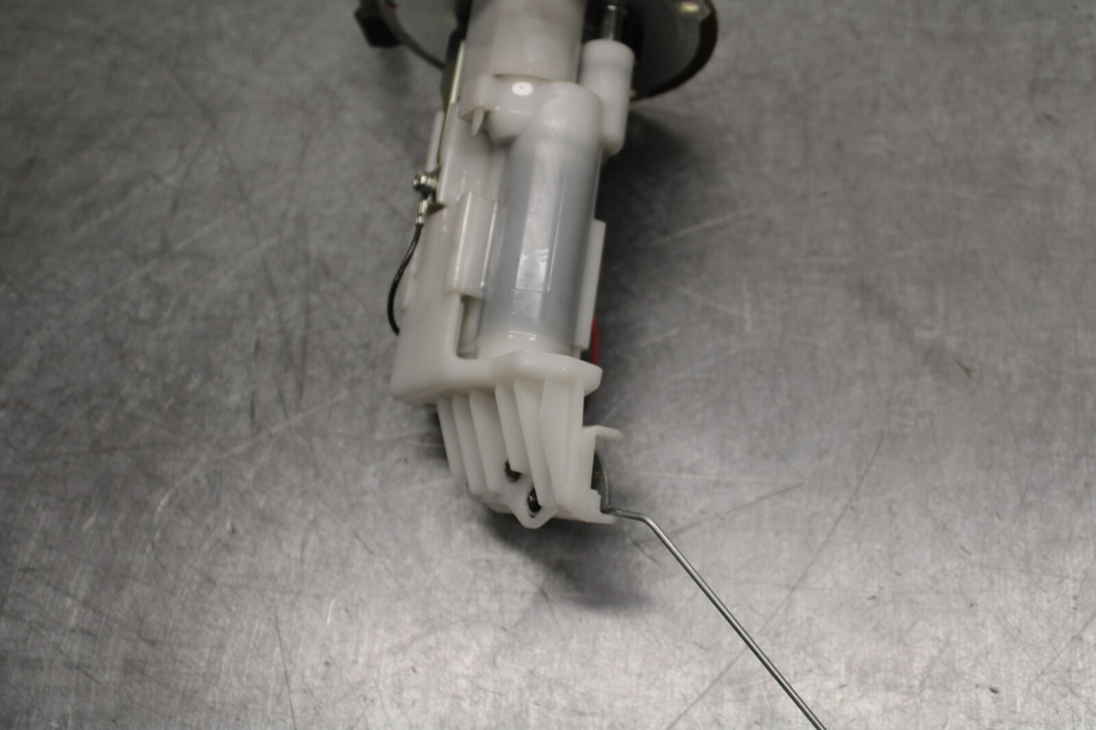 16-17 KAWASAKI VULCAN S 650 EN650 ABS FUEL GAS PUMP BB731