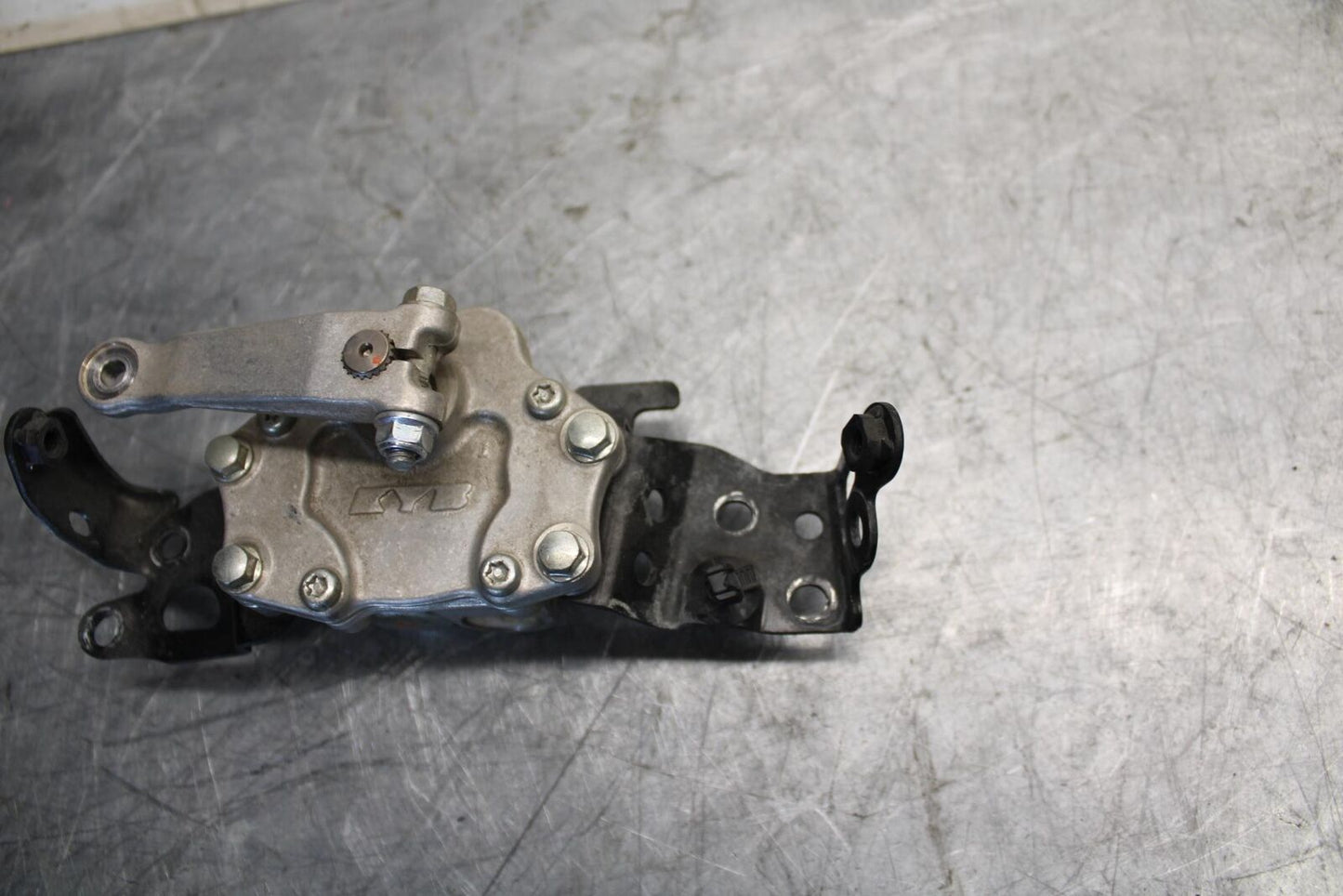 2016 Honda CBR1000RR STEERING DAMPER STABILIZER 53700-MFL-013 BB530