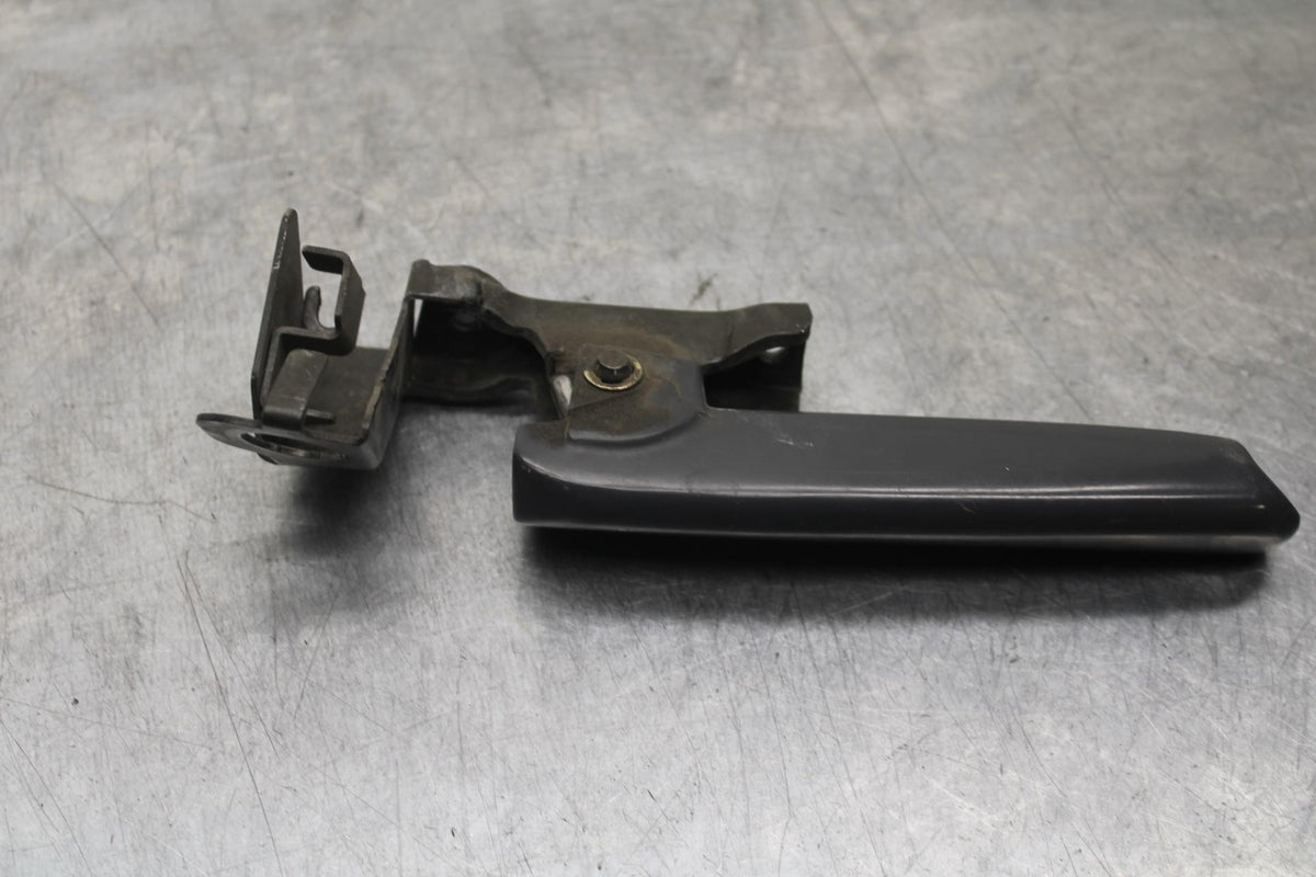 2001 Honda ST1100 LEFT PASSENGER REAR SEAT GRAB BAR HANDLE BB89