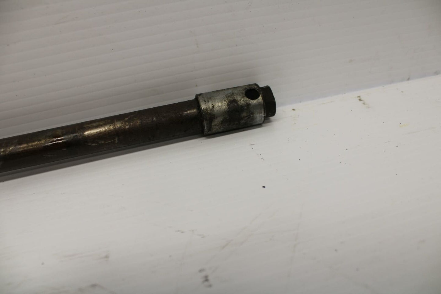 83-86 HONDA V65 MAGNA REAR AXLE BACK WHEEL RIM PIVOT BOLT AXEL BB236