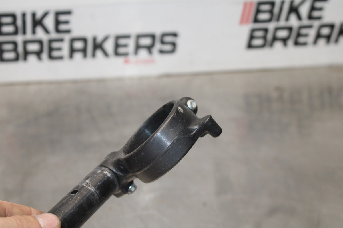 11-26 SUZUKI GSXR750 OEM RIGHT CLIP ON HANDLEBAR BB900