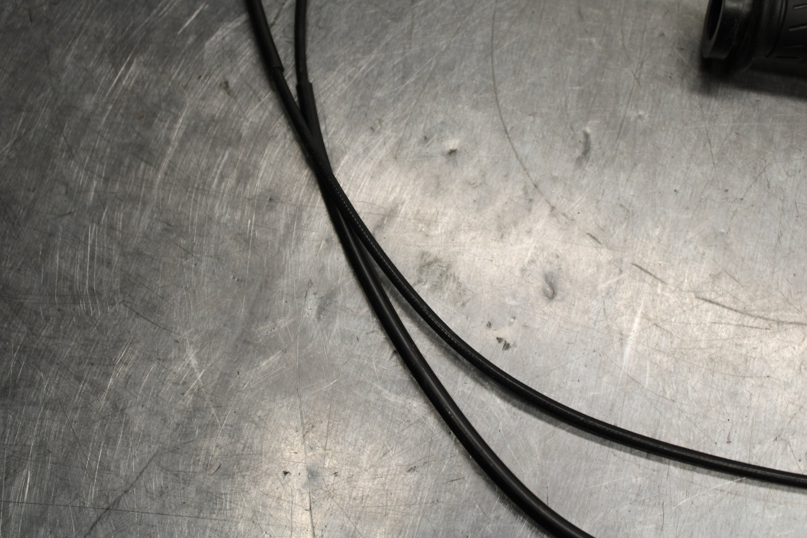 19-23 KAWASAKI NINJA ZX6R THROTTLE CABLES LINES BB749