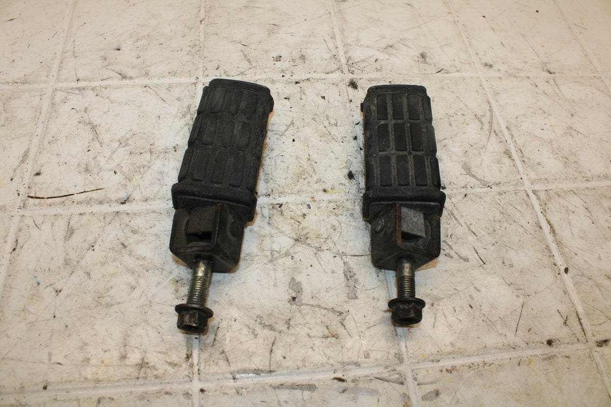 79-81 YAMAHA XS1100S REAR BACK PASSENGER PEG SET PAIR BB401
