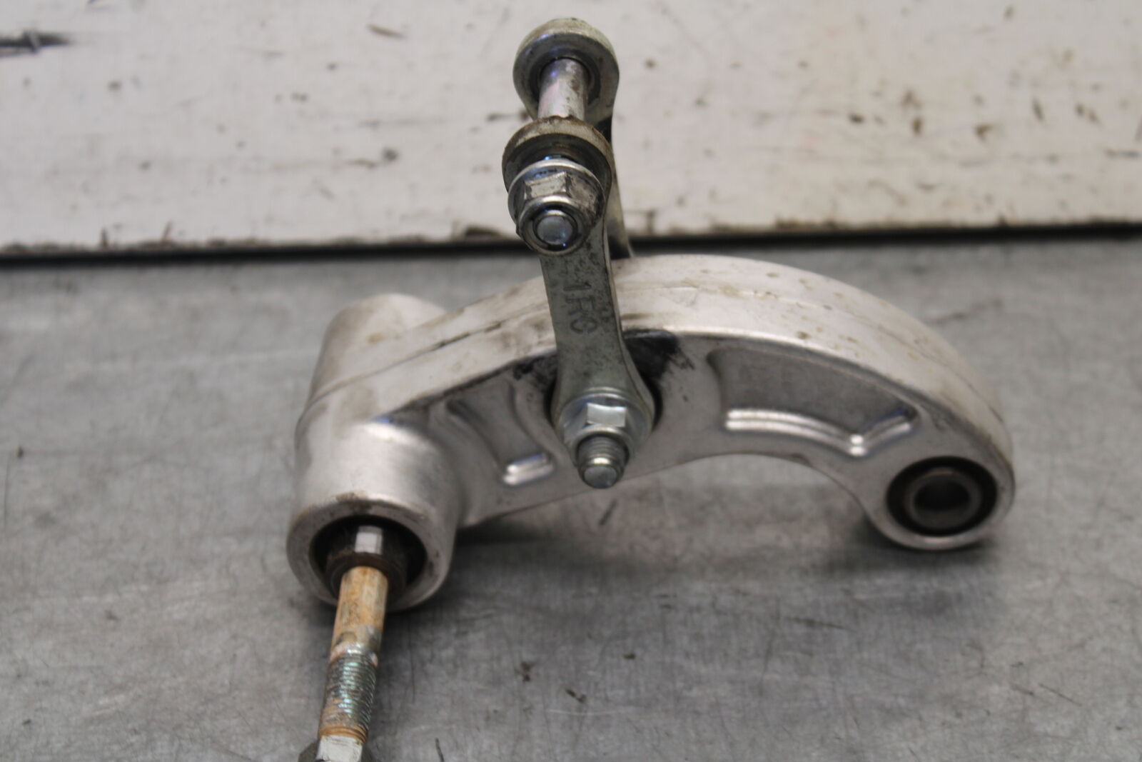 16-21 YAMAHA XSR900 REAR DOGBONE SHOCK LINKAGE LINK BB664
