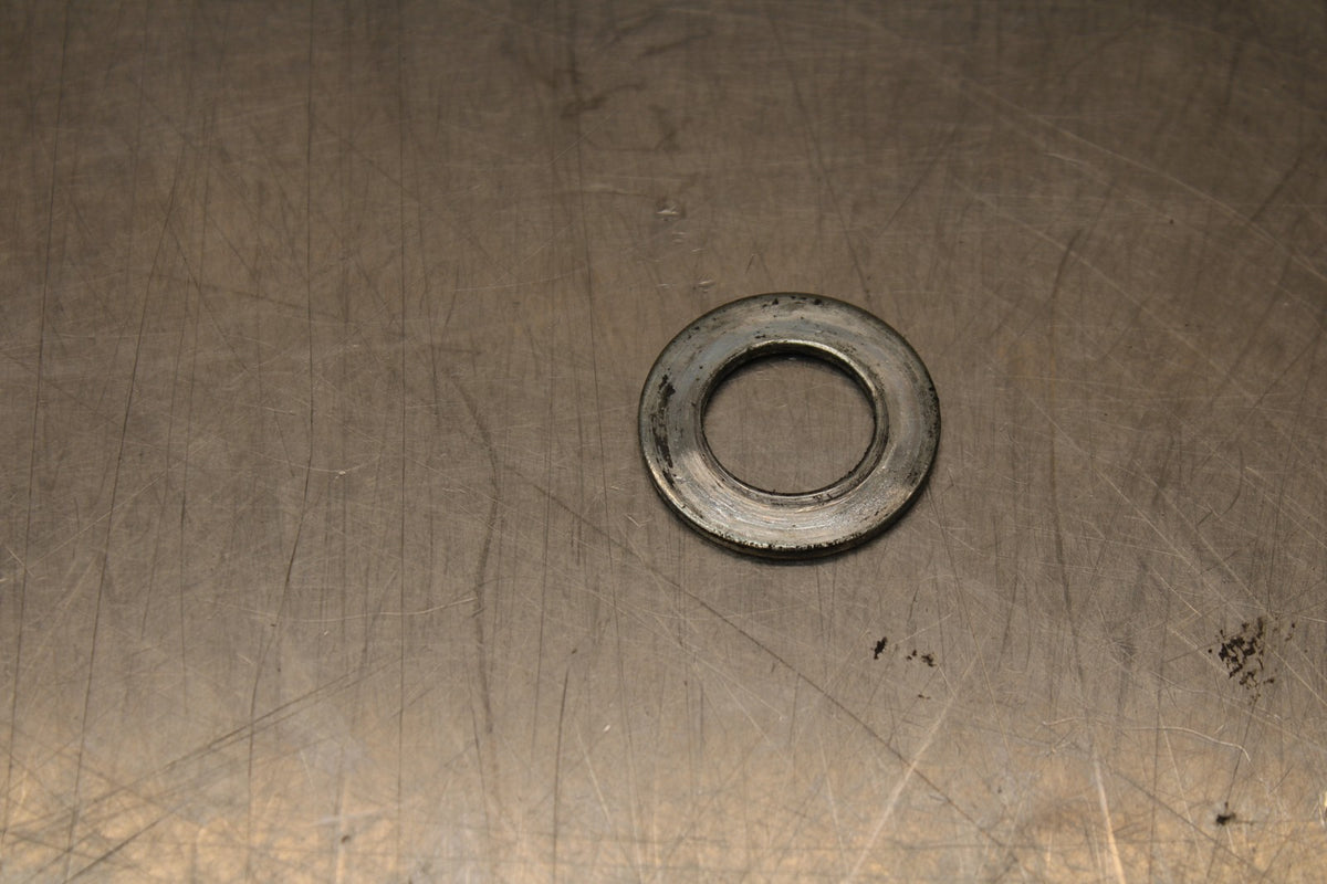 18-26 KAWASAKI Z400 REAR AXLE BACK WHEEL RIM PIVOT BOLT AXEL BB852