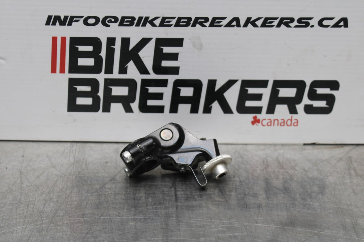 08 KAWASAKI NINJA ZX10R CLUTCH LEVER PERCH MOUNT BRACKET BB201