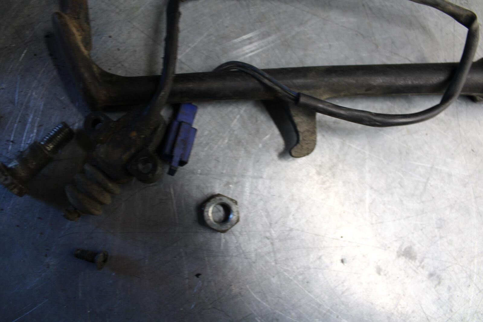 89-90 YAMAHA FZR600 KICKSTAND SIDE KICK STAND 4BP-27311-00-00 BB76