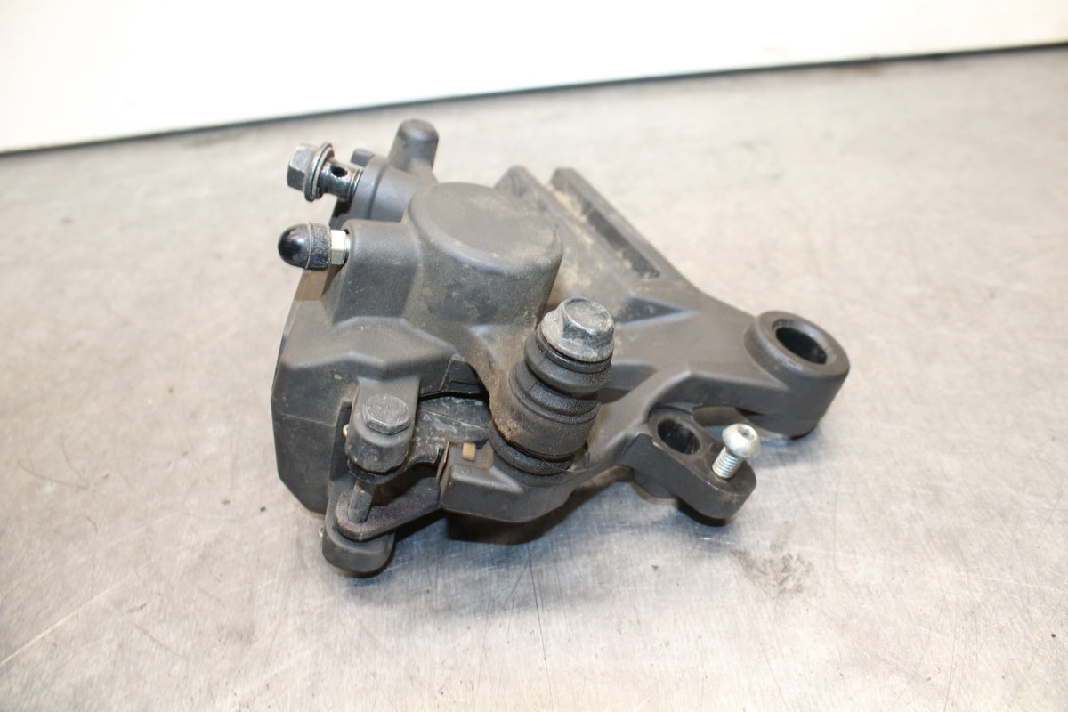 19-21 YAMAHA YZF R3 REAR BACK BRAKE CALIPER W MOUNT BRACKET BB121