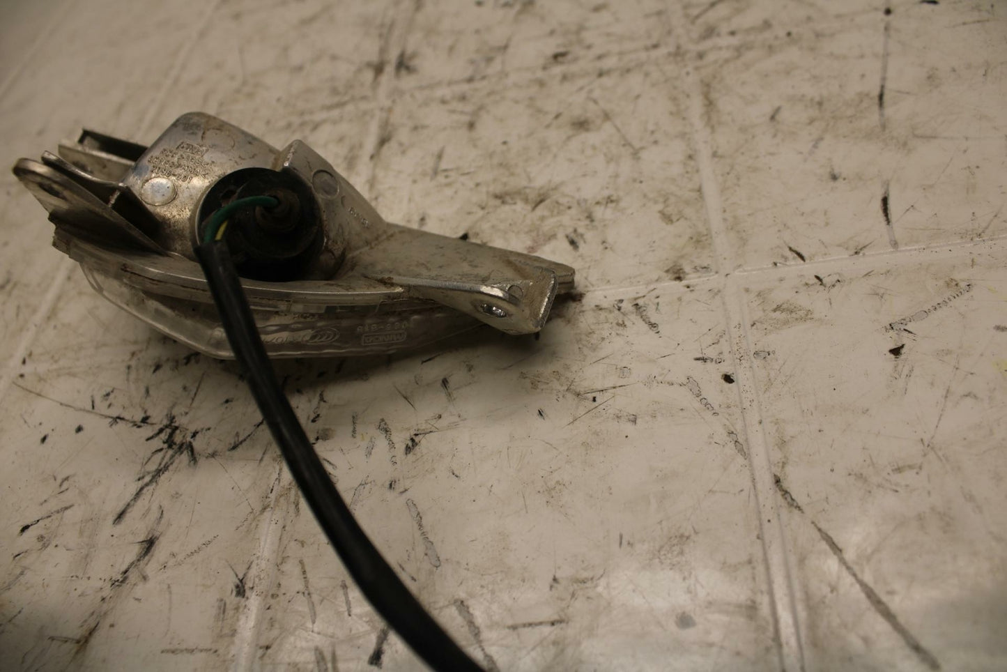 19-20 KAWASAKI NINJA ZX6R ZX636 LEFT REAR TURN SIGNAL LIGHT INDICATOR BB407