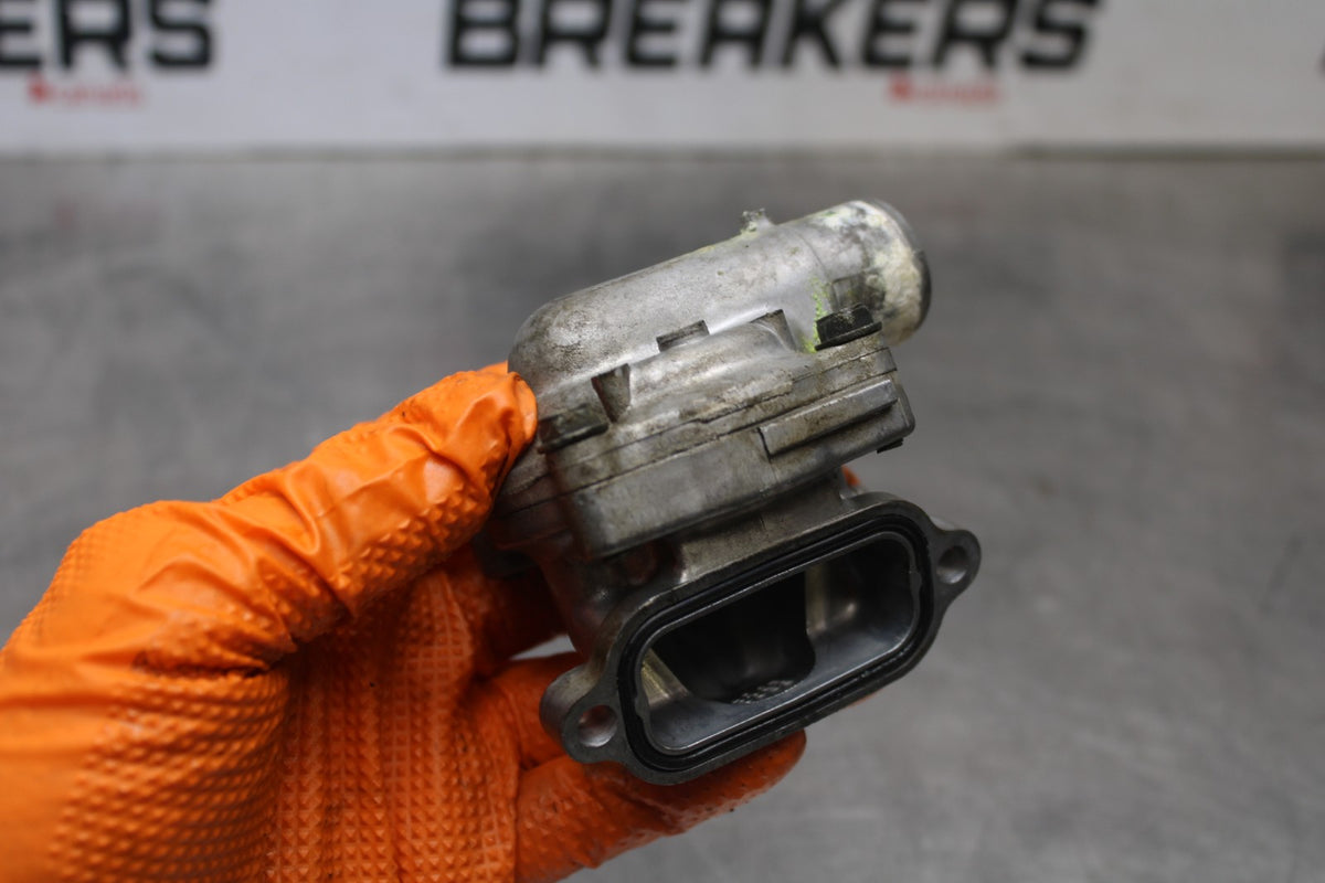 08 KAWASAKI NINJA ZX10R THERMOSTAT W HOUSING ASSEMBLY BB902