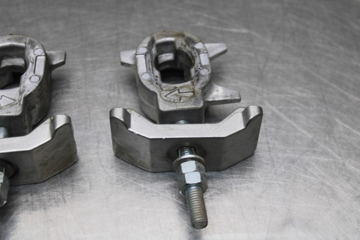 23-24 YAMAHA MT-07 SWINGARM CHAIN TENSIONER ADJUSTMENT BRACKETS  BB927