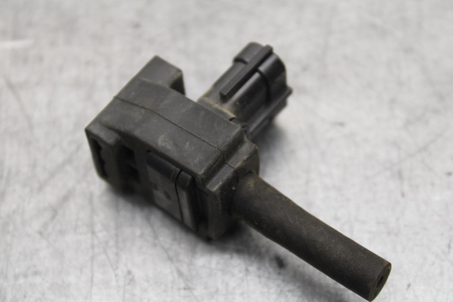 16-18 KTM 690 DUKE MAP MASS AIR FLOW PRESSURE SENSOR BB631