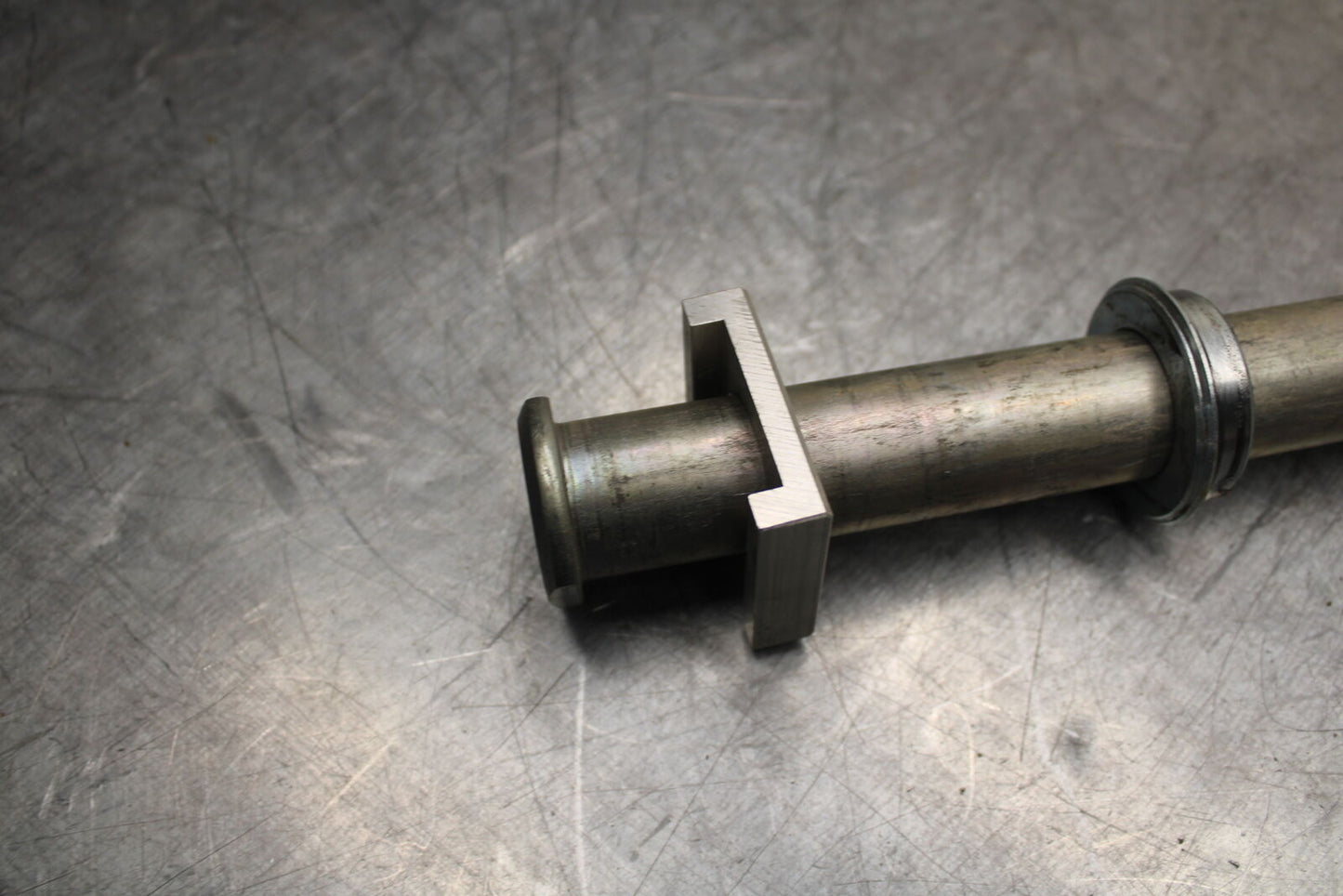 22-24 YAMAHA XSR900 REAR AXLE BACK WHEEL RIM PIVOT BOLT AXEL BB710