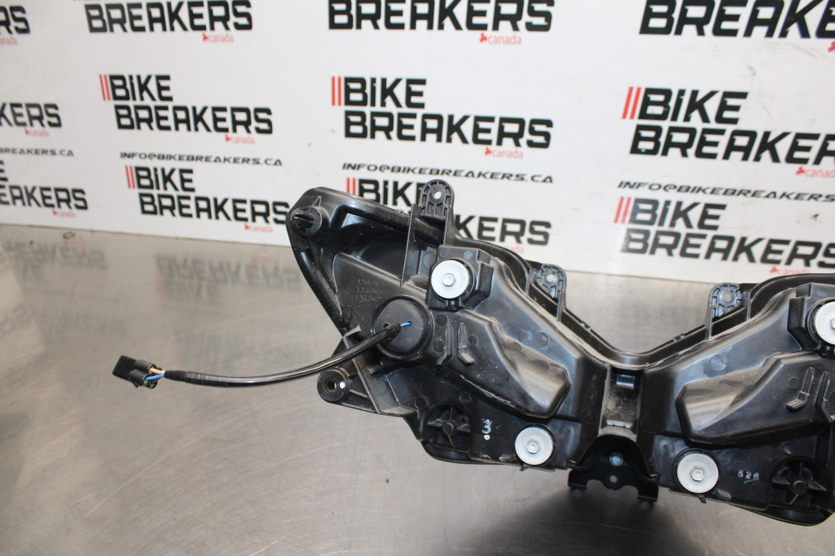 24-25 KAWASAKI NINJA ZX4RR FRONT HEADLIGHT HEAD LIGHT LAMP BB840