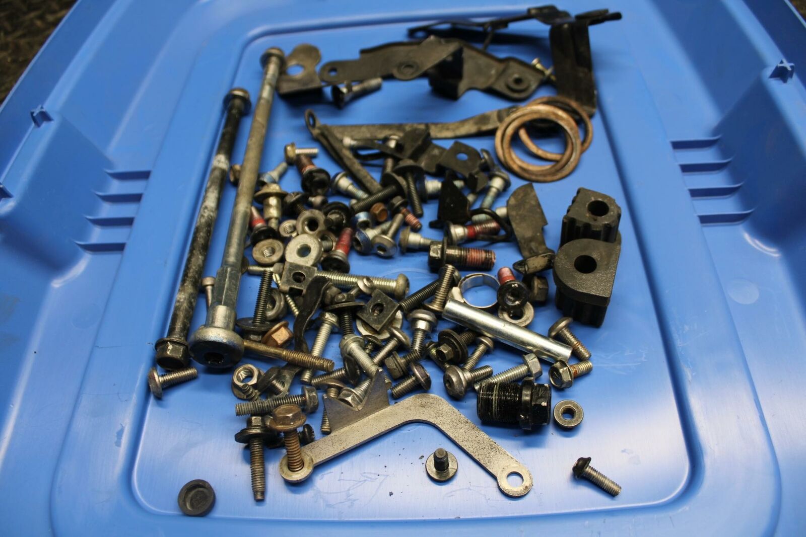 13-18 KAWASAKI NINJA ZX6R ENGINE MOUNTING BOLTS HARDWARE BRACKET ASSORTMENT BB20