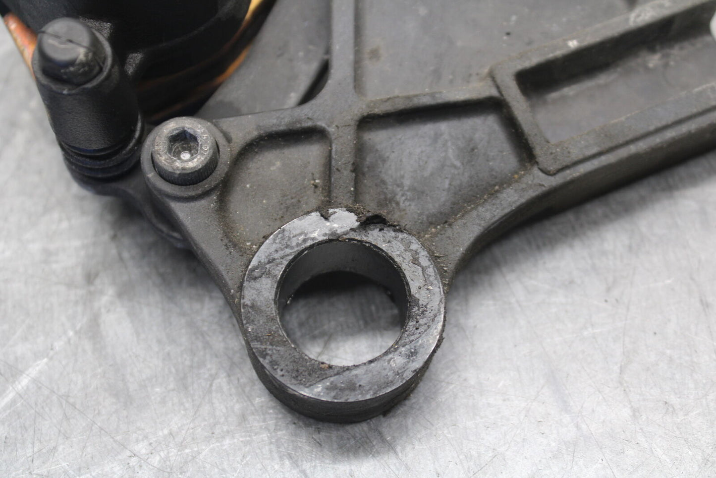 09-12 KAWASAKI NINJA ZX6R REAR BACK BRAKE CALIPER W MOUNT BRACKET BB698