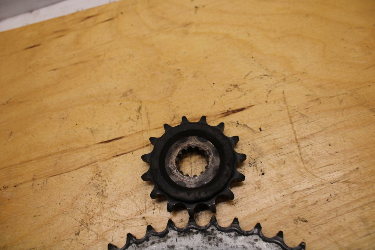 97-04 SUZUKI MARAUDER 800 MAIN DRIVE CHAIN SPROCKET BB312