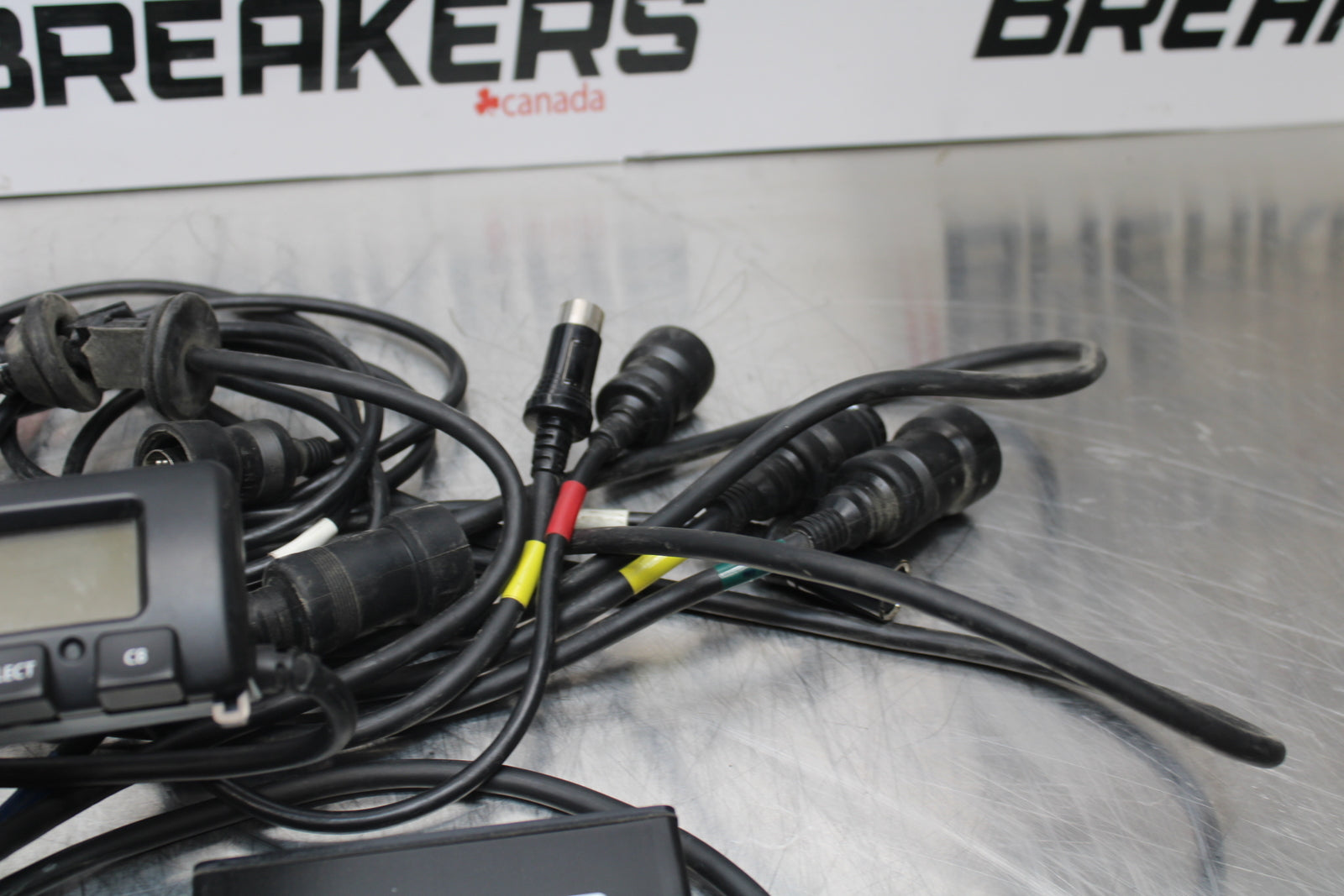 09 YAMAHA ROYAL STAR XVZ1300TF VENTURE CB RADIO STEREO CONTROL UNIT BB151