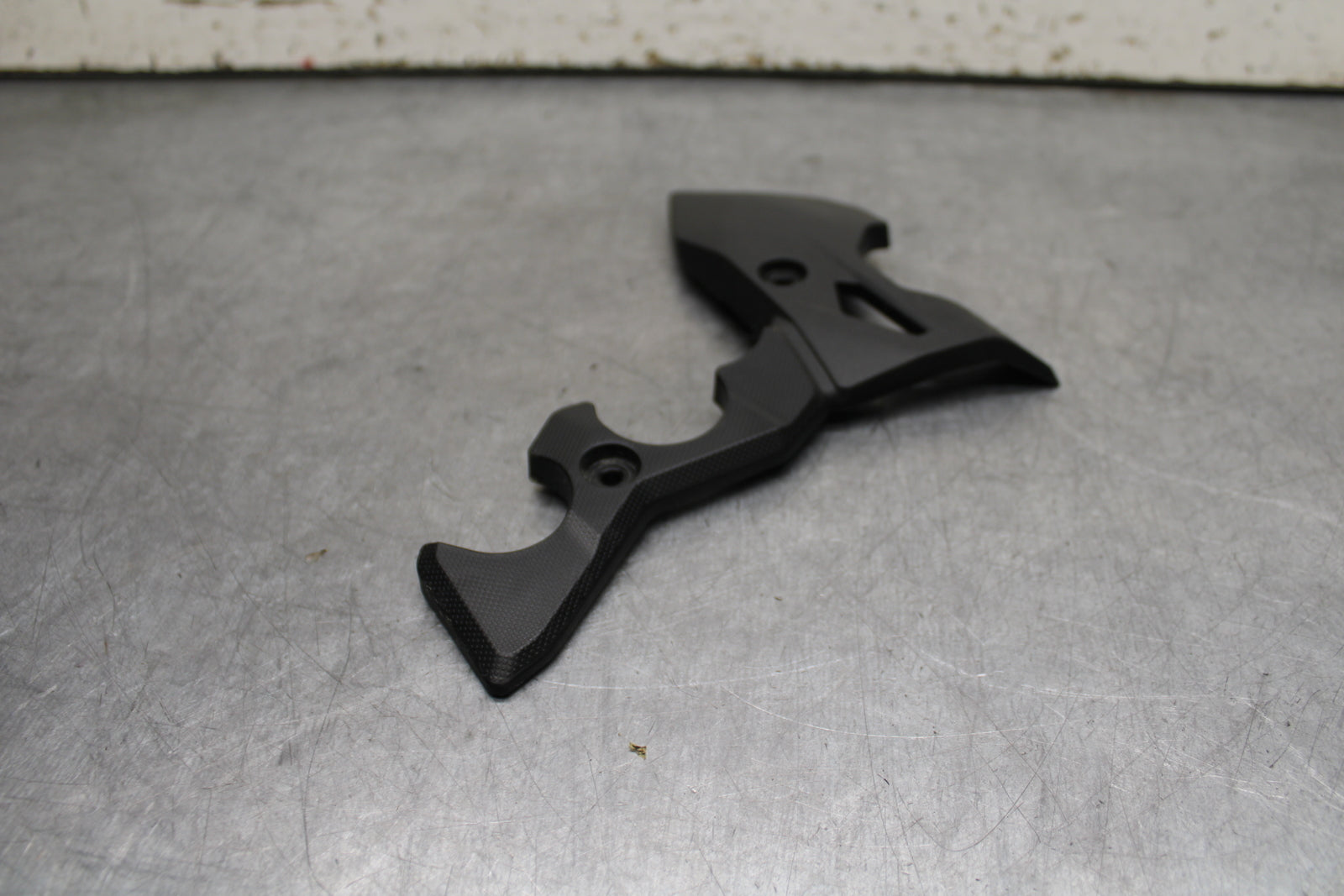 24 KAWASAKI NINJA 500 ABS RIGHT FRAME/ REARSET SIDE COVER COWL PANEL TRIM BB730