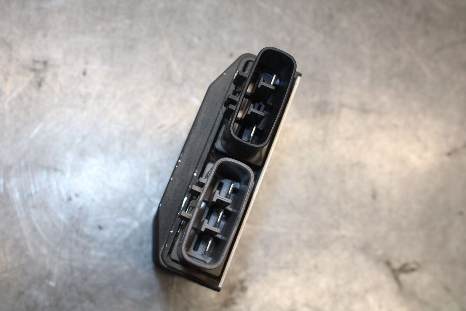07-08 YAMAHA YZF R1 RECTIFIER VOLTAGE REGULATOR  BB675