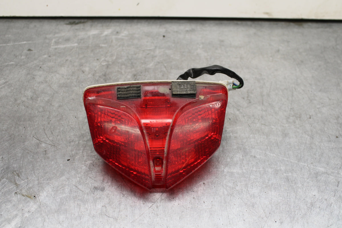 08-10 SUZUKI GSXR750 REAR TAIL TAILLIGHT BACK BRAKE LIGHT BB119