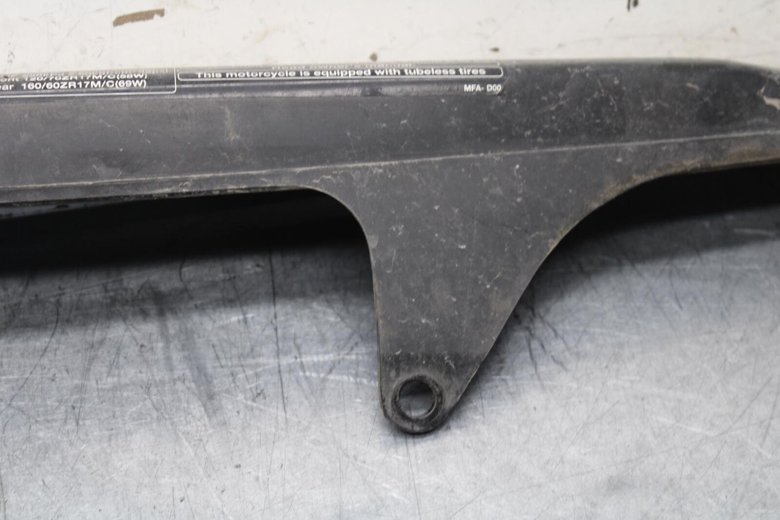2008 Honda CBF1000 REAR BACK DRIVE CHAIN GUARD COVER SHIELD BB641
